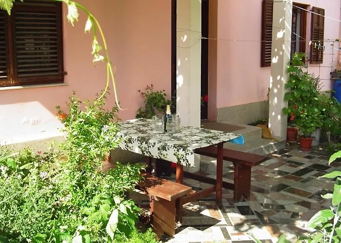 In With Terrace, Wifi Apartament