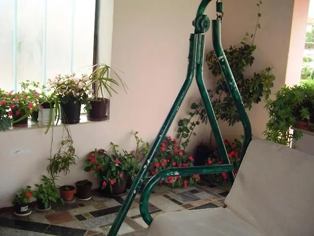 In With Terrace, Wifi דירה *
