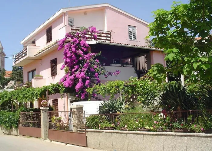 Apartament In With Terrace, Wifi *