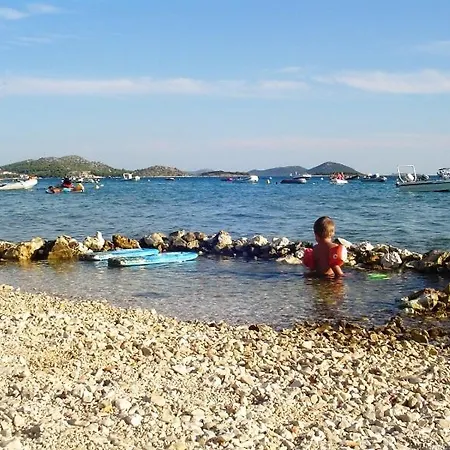 In With Terrace, Wifi