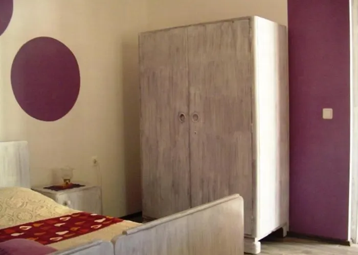 In With Terrace, Wifi Пакоштане