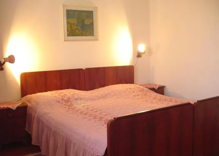 In With Terrace, Wifi Пакоштане